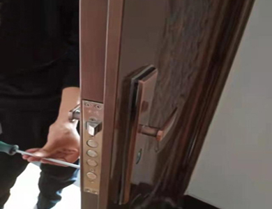 桐庐24小时开锁公司